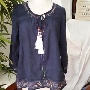Solitary Embroidery Tassel Blouse size S